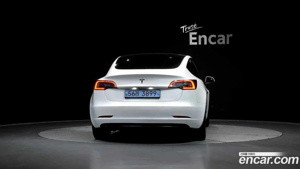 Tesla Model 3 2022 из KR, фото 2