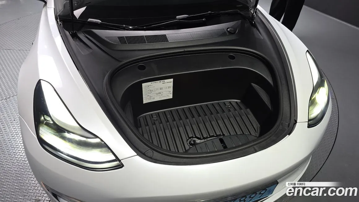 Tesla Model 3 2022 из KR, фото 8