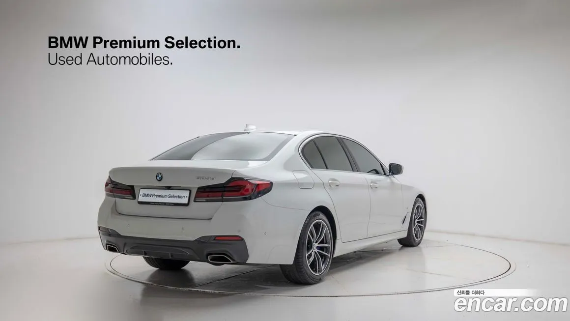 BMW 5-Series 2023 из KR, фото 2