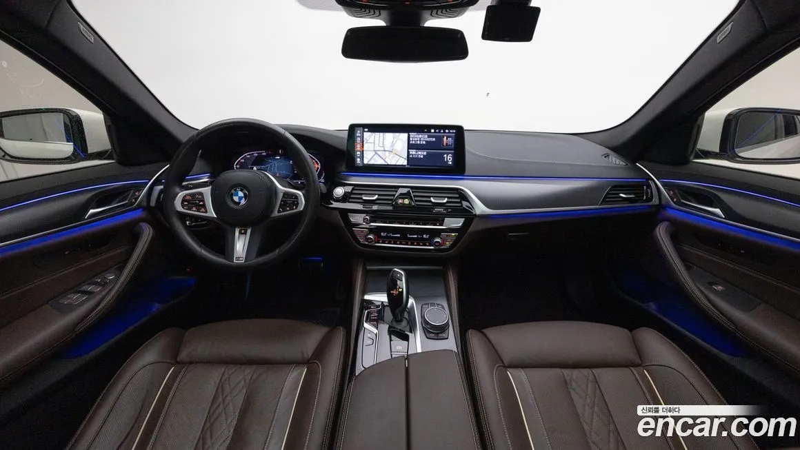 BMW 5-Series 2023 из KR, фото 8