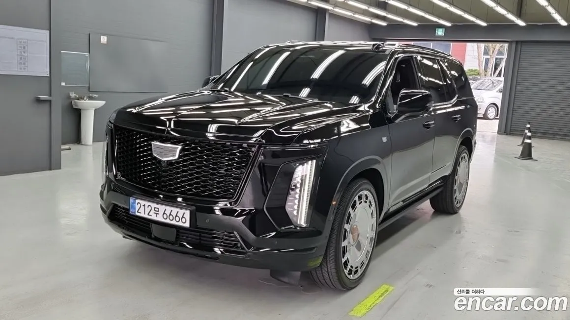 Cadillac Escalade 2025 из KR, фото 1