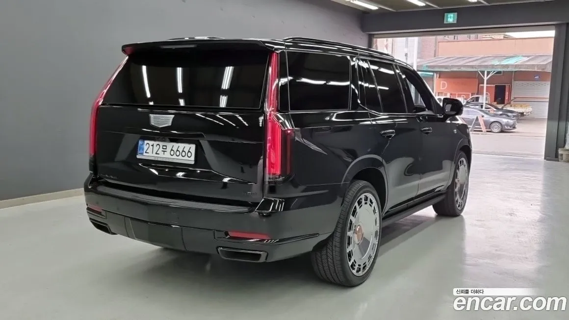 Cadillac Escalade 2025 из KR, фото 3