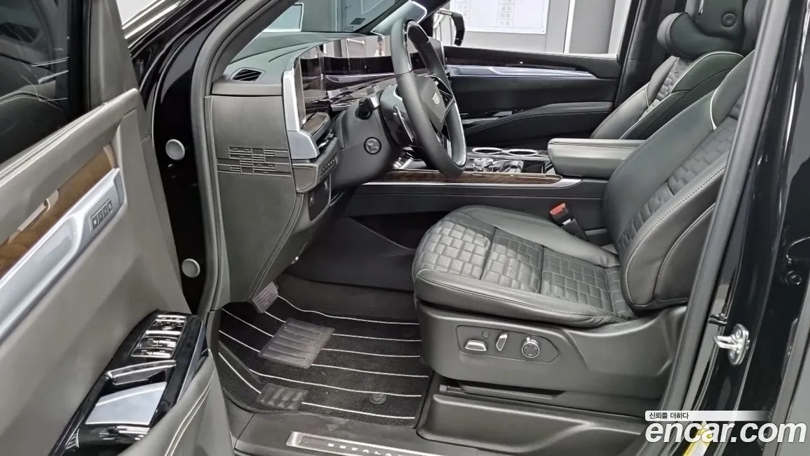 Cadillac Escalade 2025 из KR, фото 9