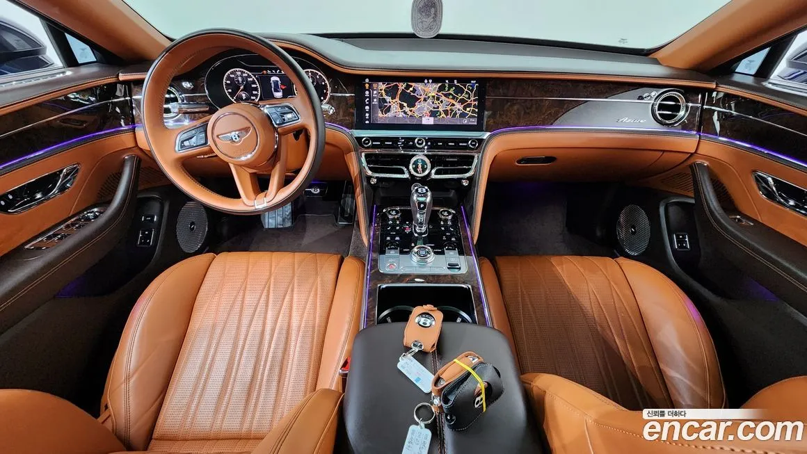Bentley Flying Spur 2023 из KR, фото 10