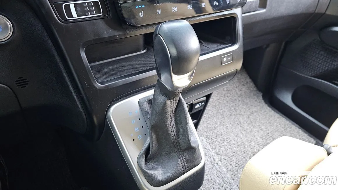 Hyundai Staria 2022 из KR, фото 8