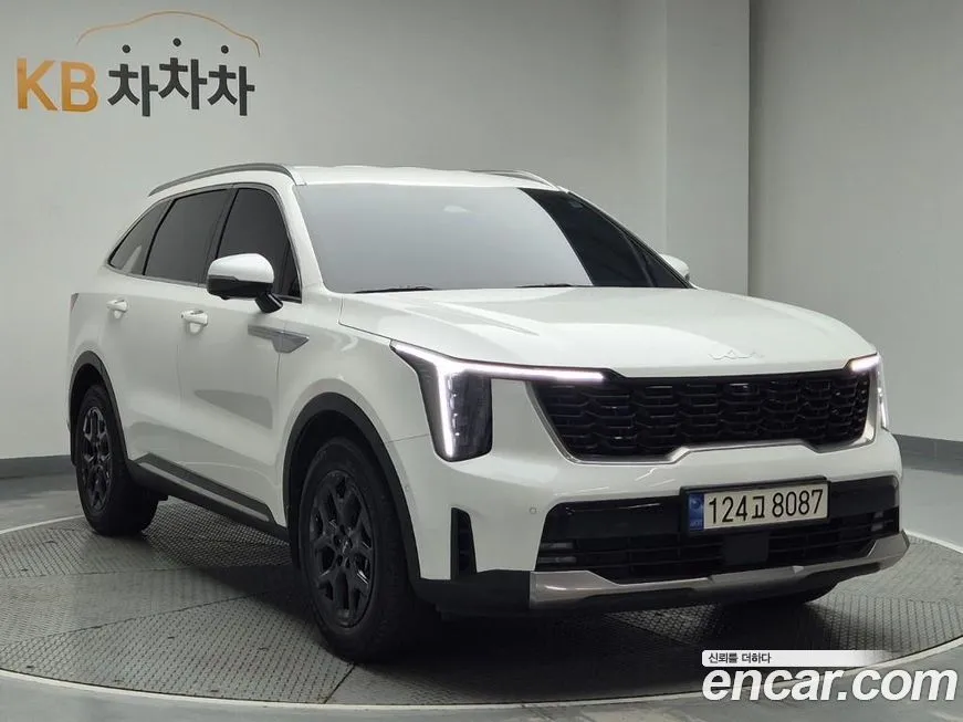 Kia Sorento — фото 10