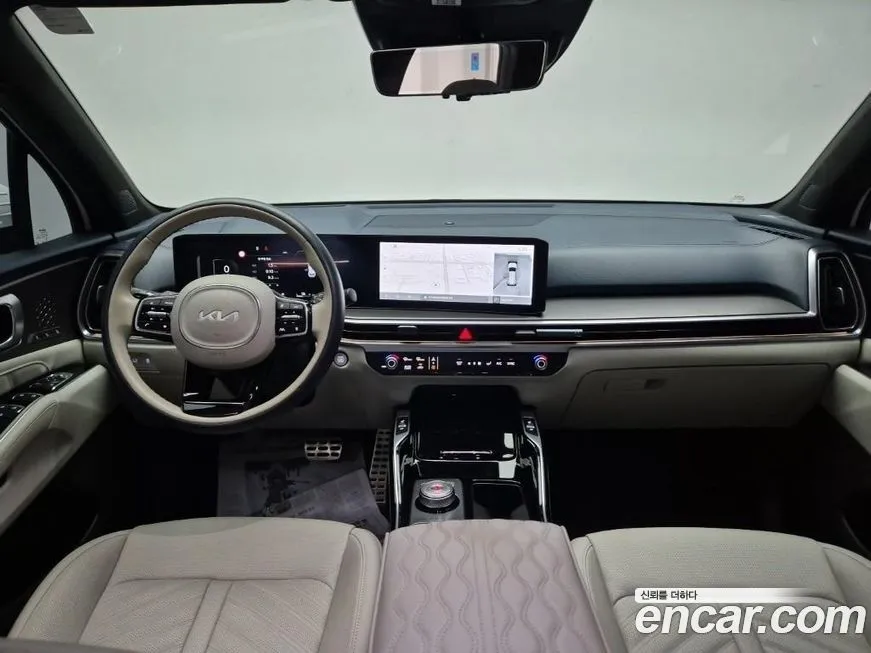 Kia Sorento — фото 8