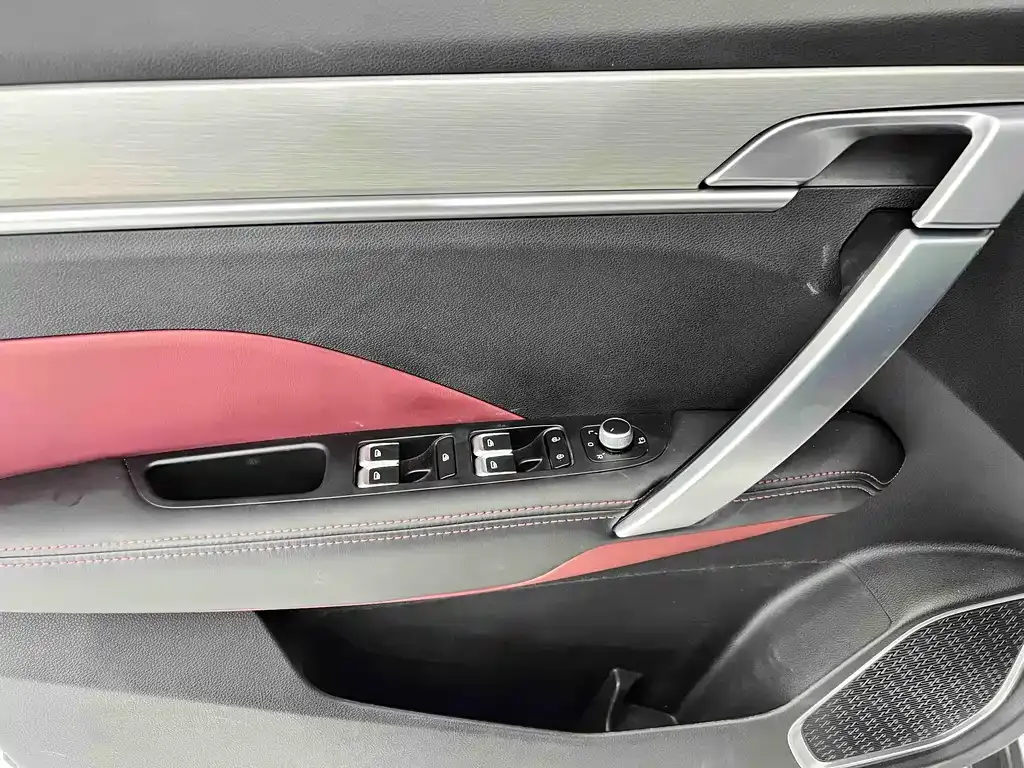 Geely Binyue 2023 из CN, фото 3