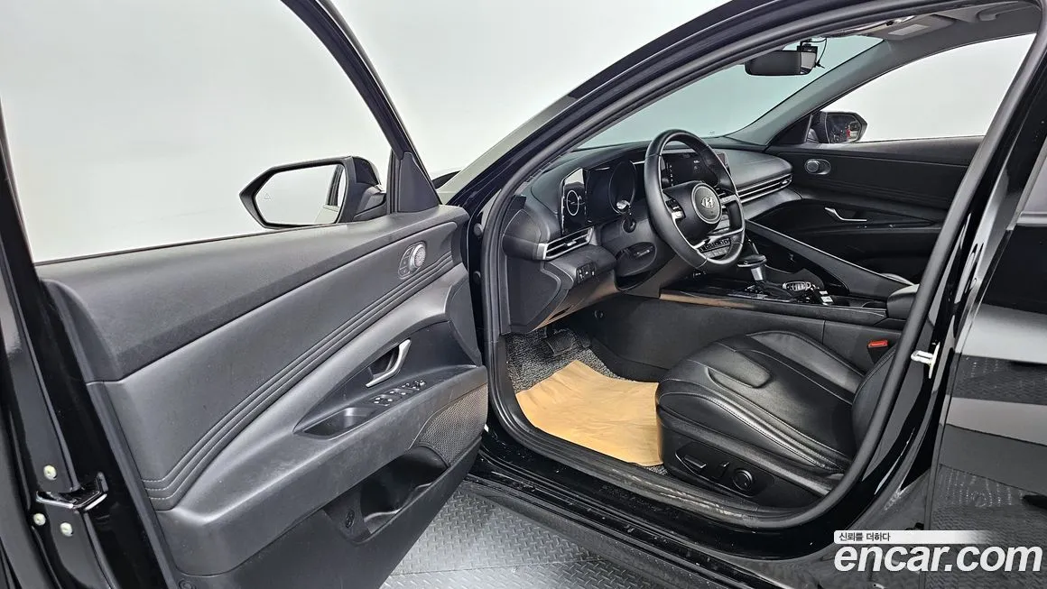 Hyundai AVANTE — фото 4