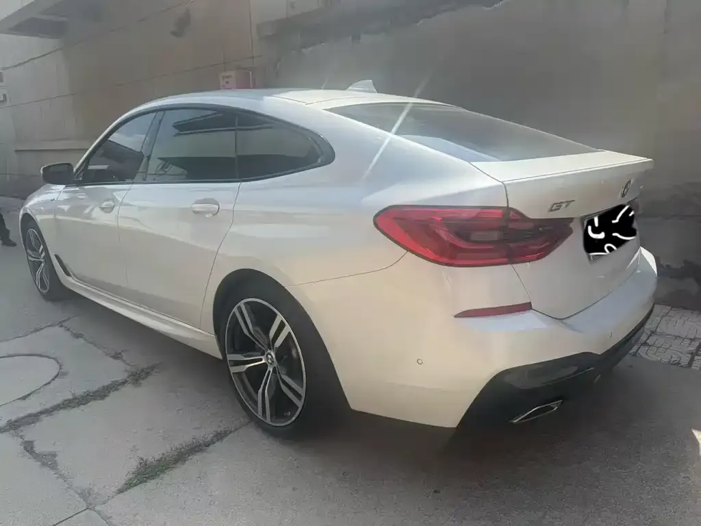 BMW 6 Series GT 2022 из CN, фото 2