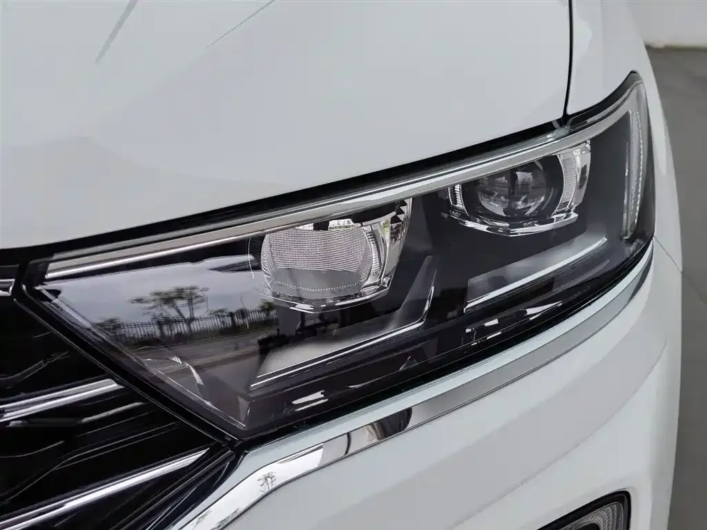 Volkswagen T-Roc 2021 из CN, фото 4