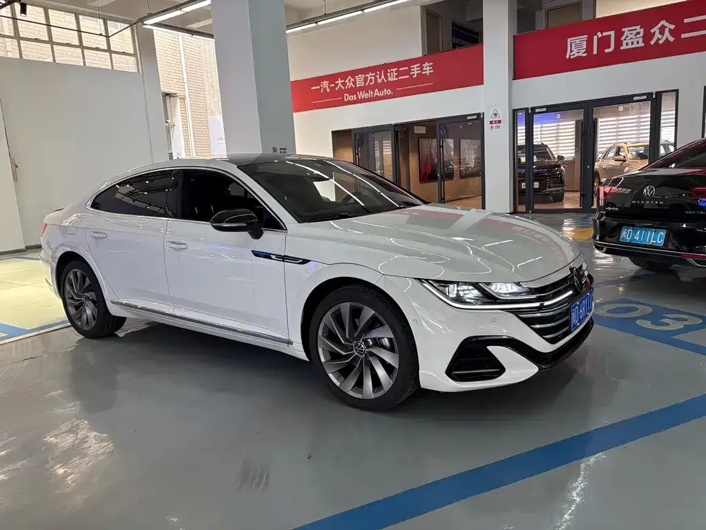 Volkswagen CC 2024 из CN, фото 3
