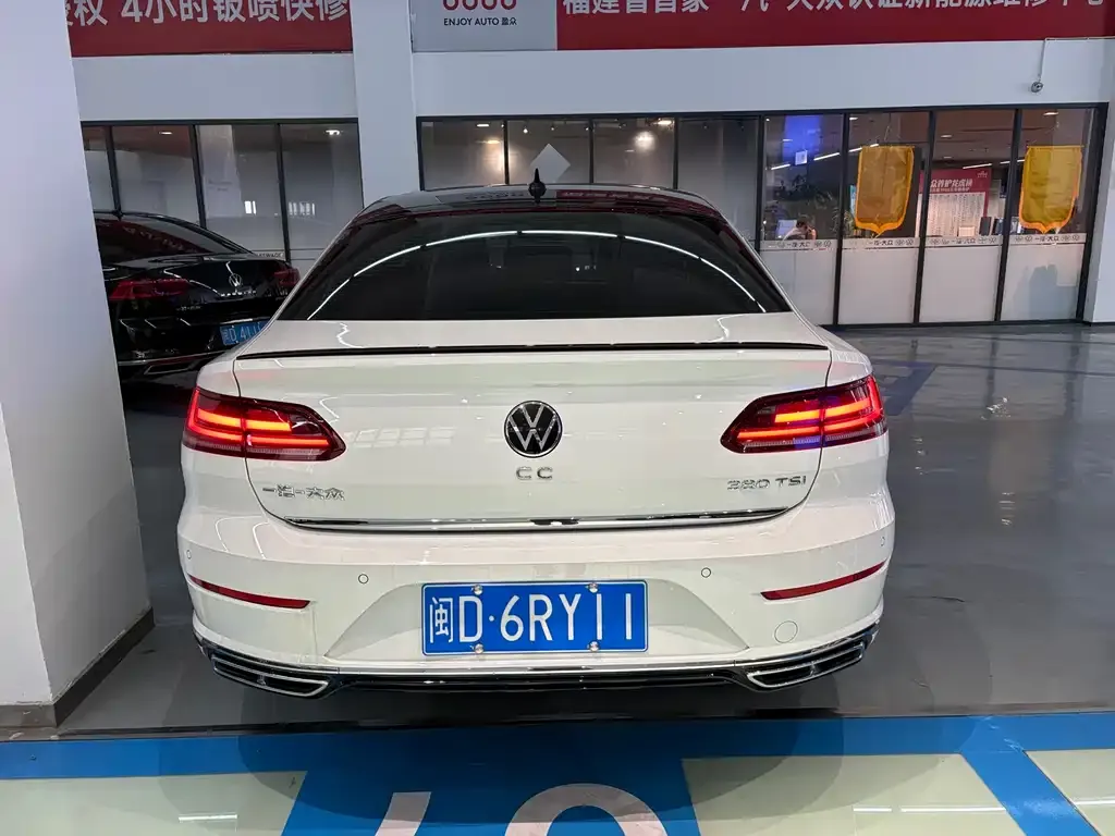 Volkswagen CC 2024 из CN, фото 6