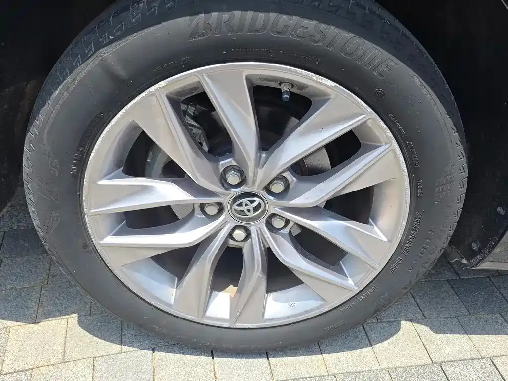 Toyota Avalon 2021 из CN, фото 3