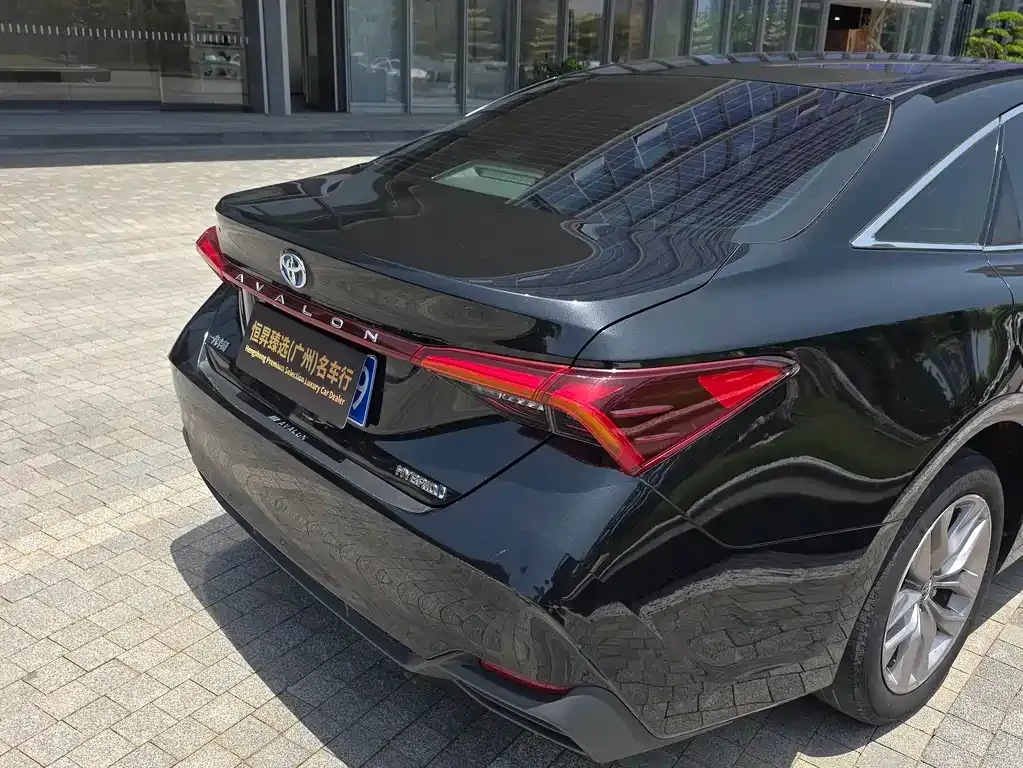 Toyota Avalon 2021 из CN, фото 5