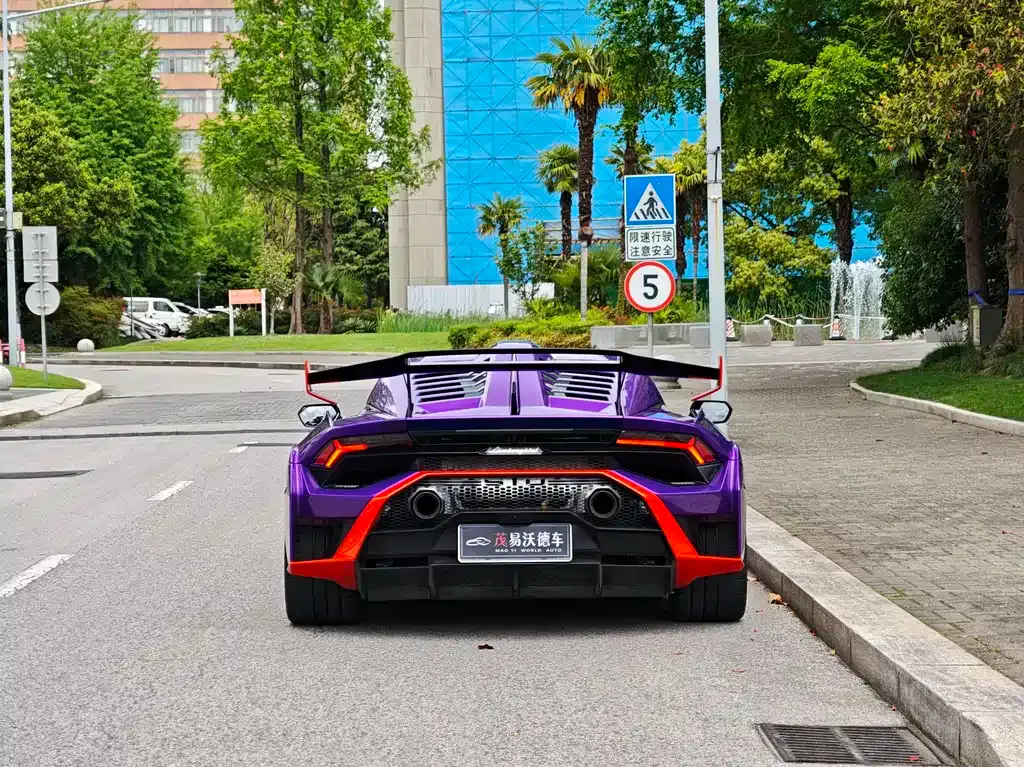 Lamborghini Huracan — фото 5