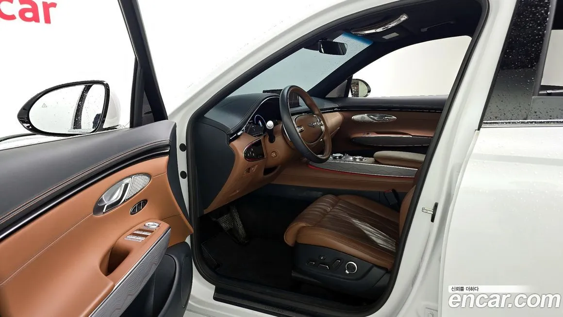 Genesis GV70 — фото 10