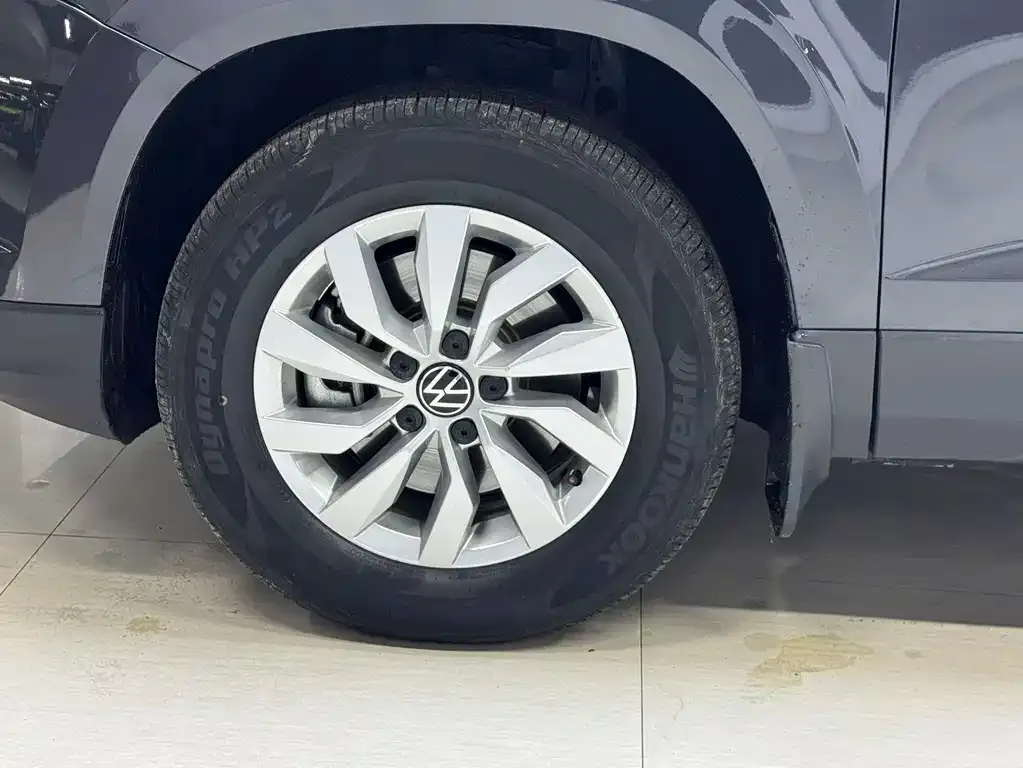Volkswagen Tharu — фото 2