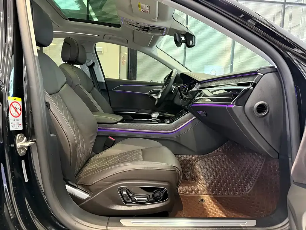 Audi A8 2024 из CN, фото 3