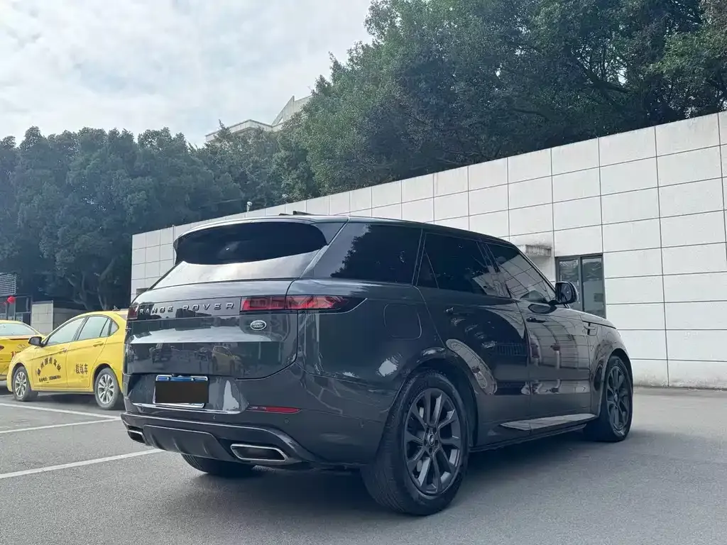 Land Rover Sport 2023 из CN, фото 6