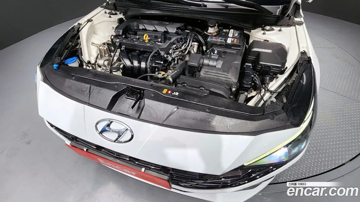 Hyundai AVANTE — фото 8