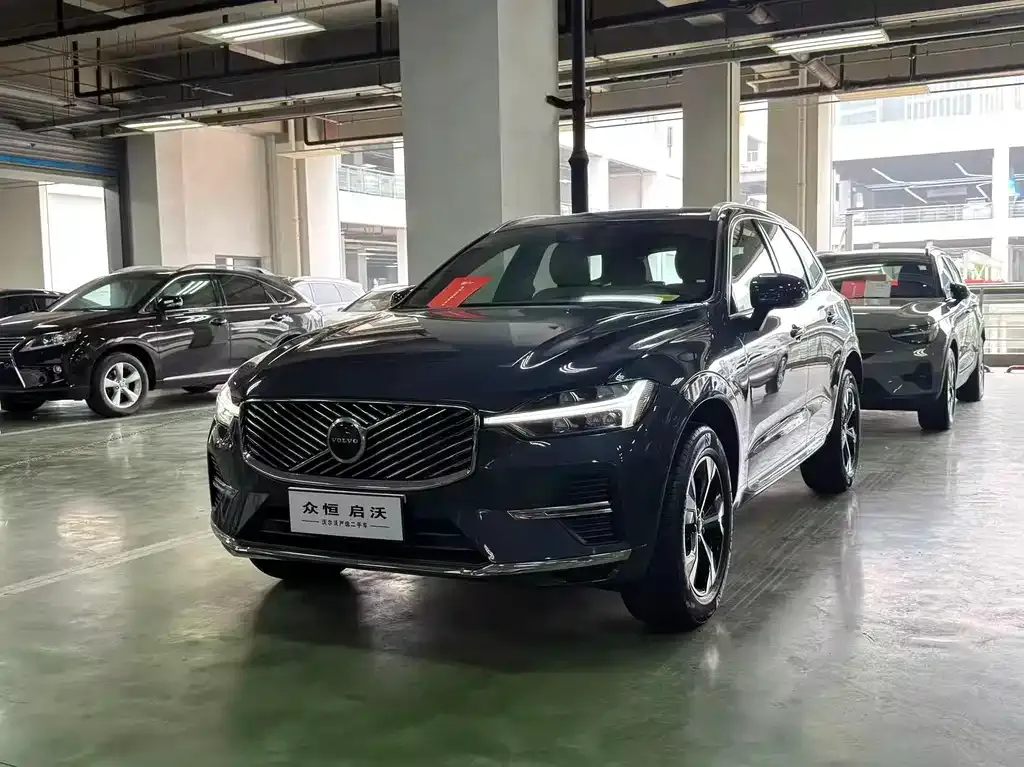 Volvo XC60 2025 из CN, фото 1