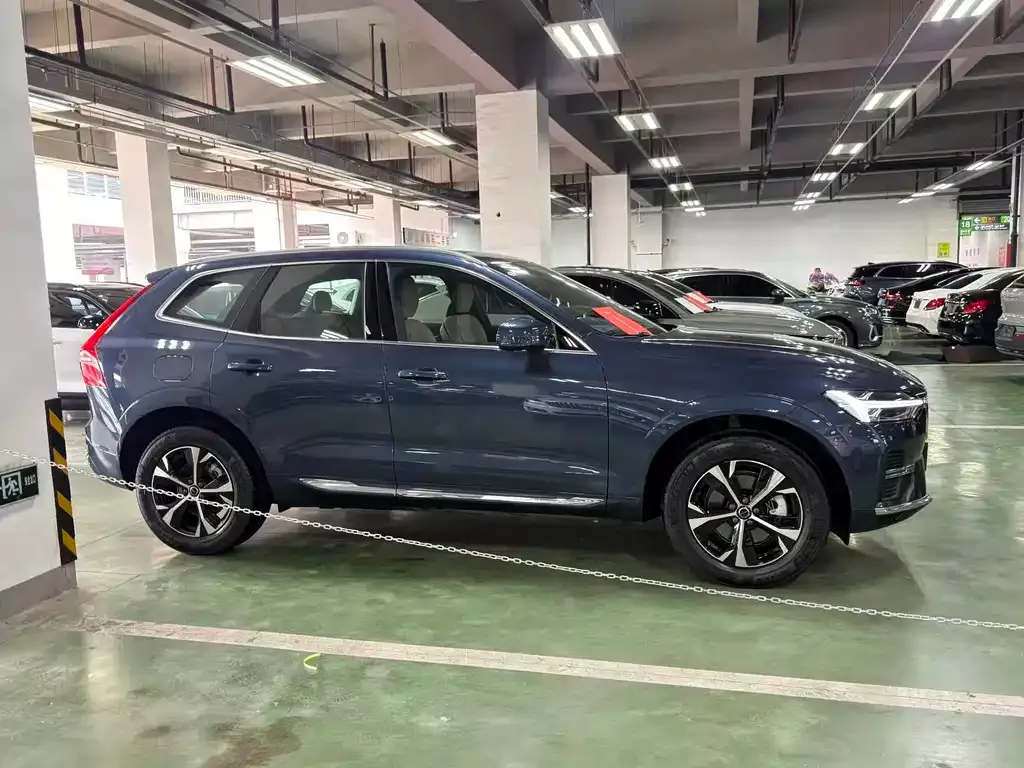 Volvo XC60 2025 из CN, фото 10