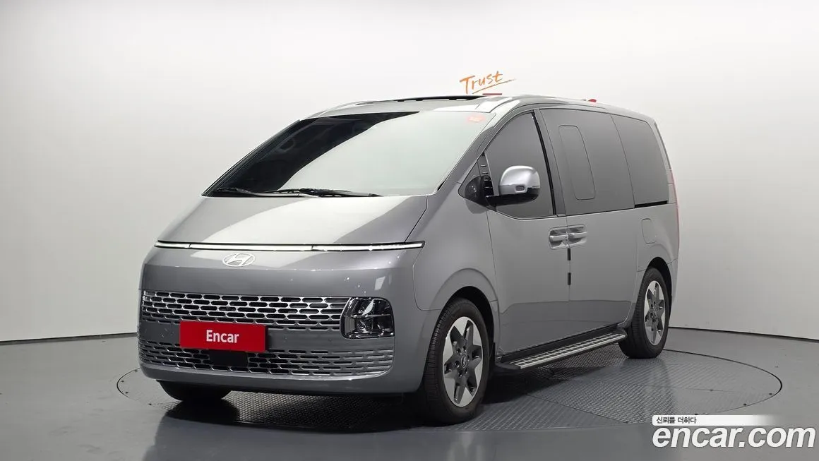 Hyundai Staria 2025 из KR, фото 1