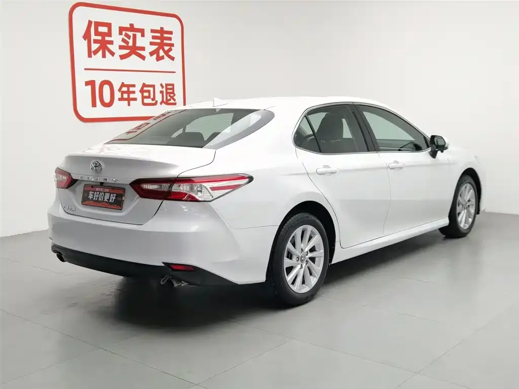 Toyota Camry 2023 из CN, фото 4