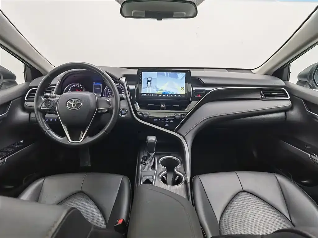 Toyota Camry 2023 из CN, фото 8