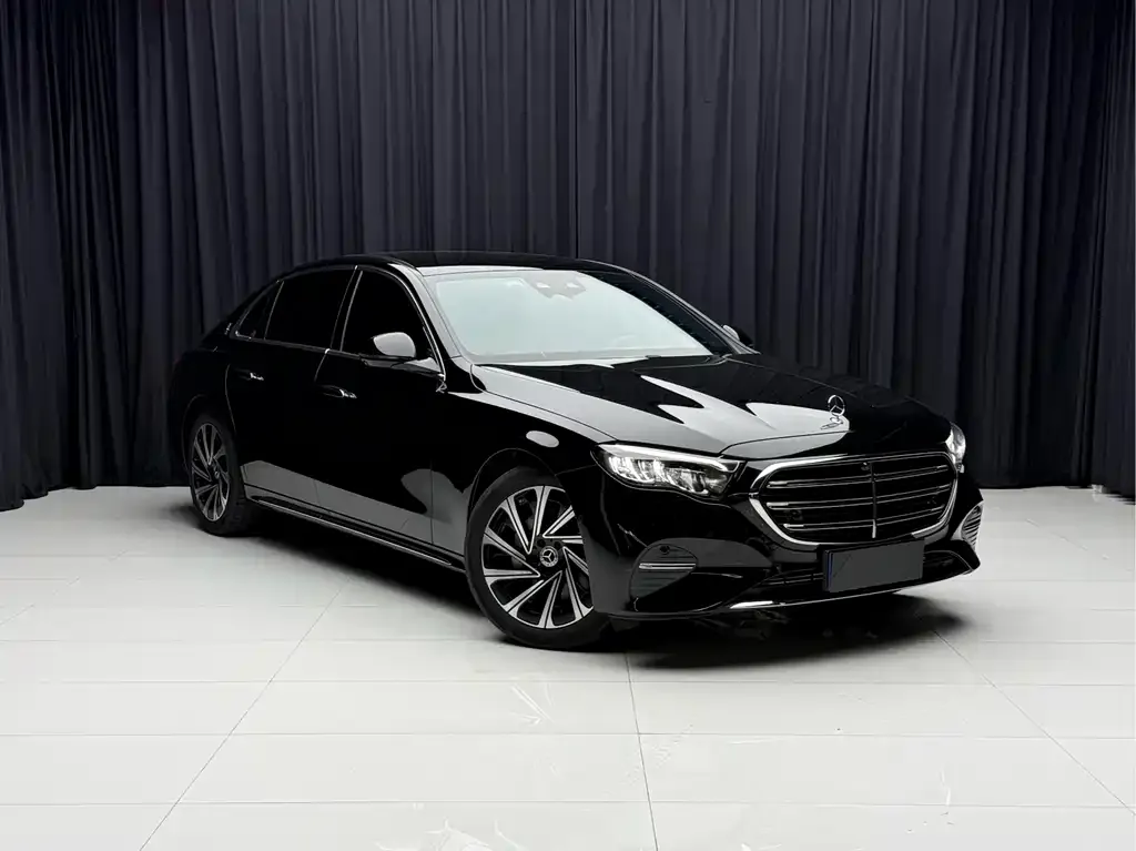 Mercedes-Benz E-Class 2024 из CN, фото 3