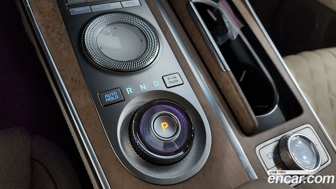 Genesis GV80 — фото 10