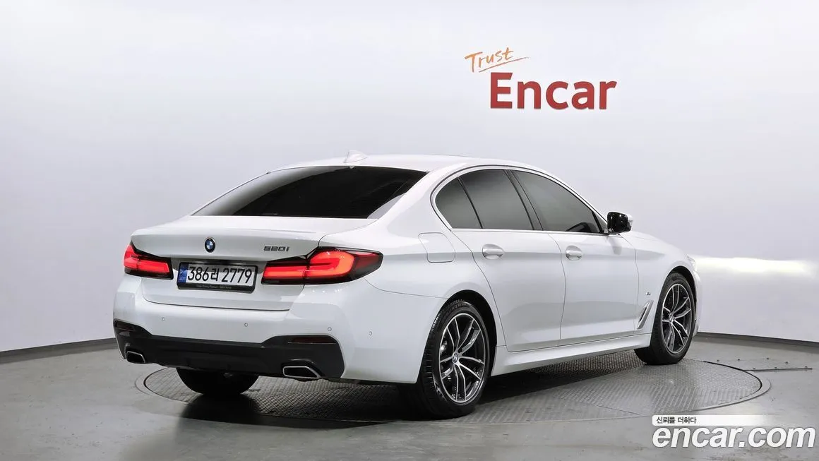 BMW 5-Series 2022 из KR, фото 9