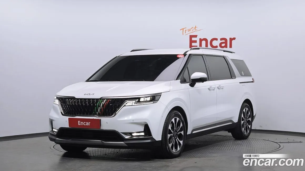 Kia Carnival 2023 из KR, фото 1