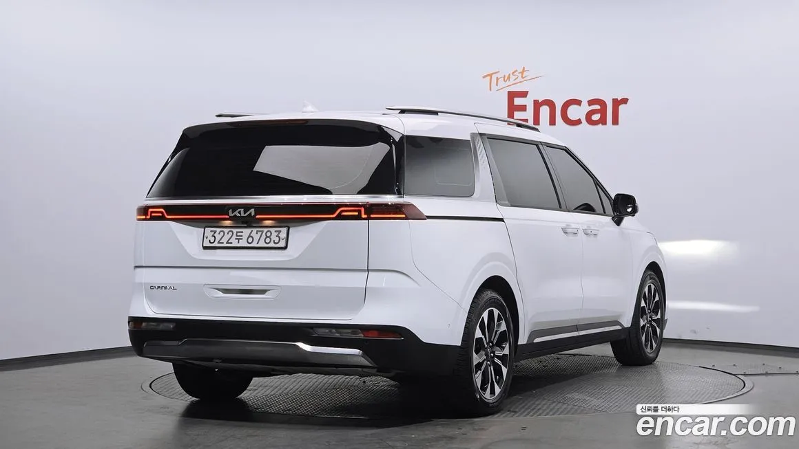 Kia Carnival 2023 из KR, фото 5