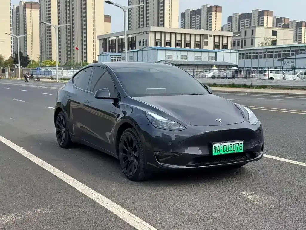 Tesla Model Y 2024 из CN, фото 8