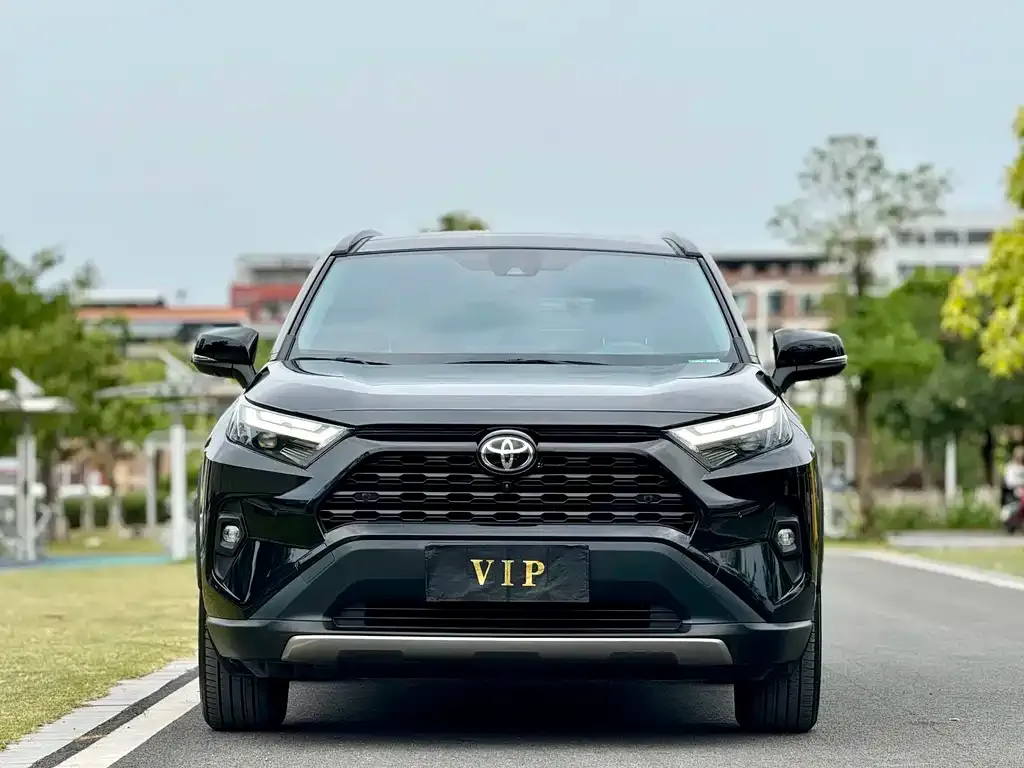 Toyota RAV4 2024 из CN, фото 2