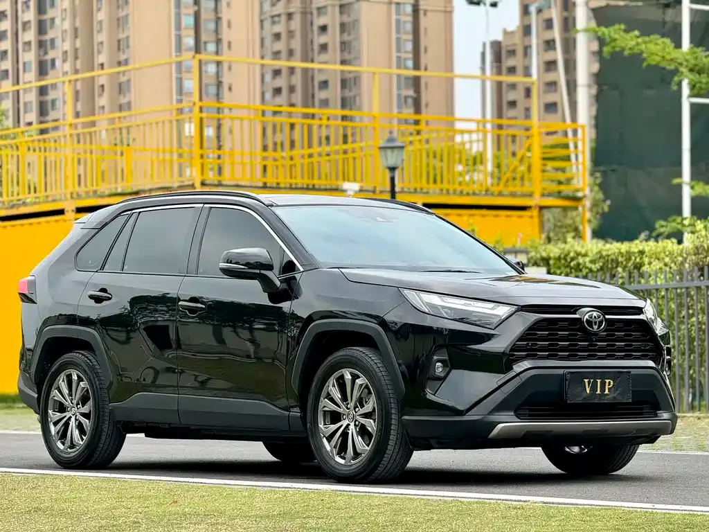 Toyota RAV4 2024 из CN, фото 3