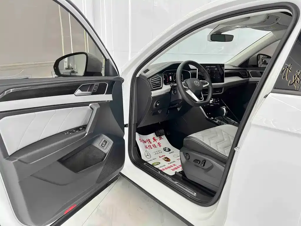 Volkswagen Tayron 2022 из CN, фото 6