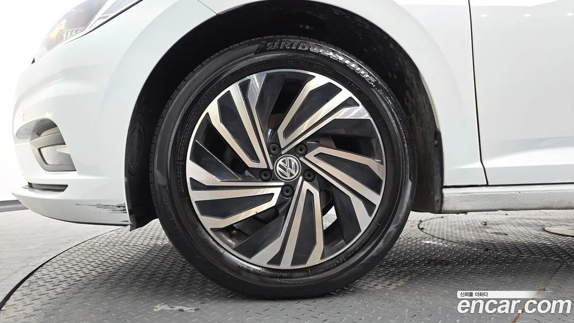 Volkswagen Jetta 2021 из KR, фото 10