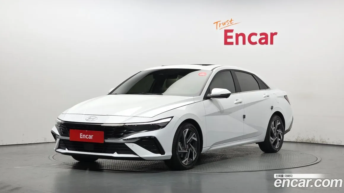 Hyundai AVANTE 2024 из KR, фото 1