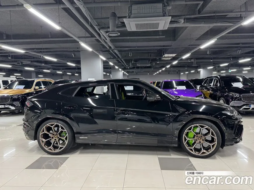 Lamborghini Urus 2024 из KR, фото 7