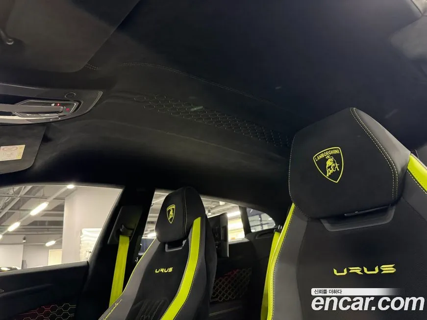 Lamborghini Urus 2024 из KR, фото 2