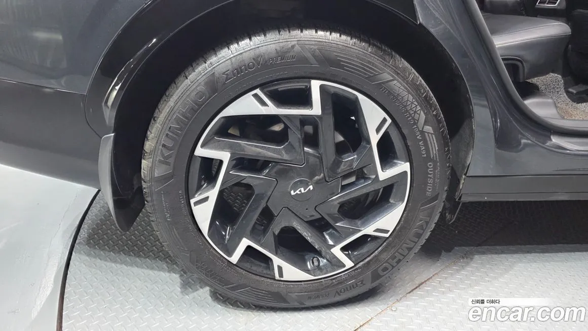 Kia Sportage — фото 9