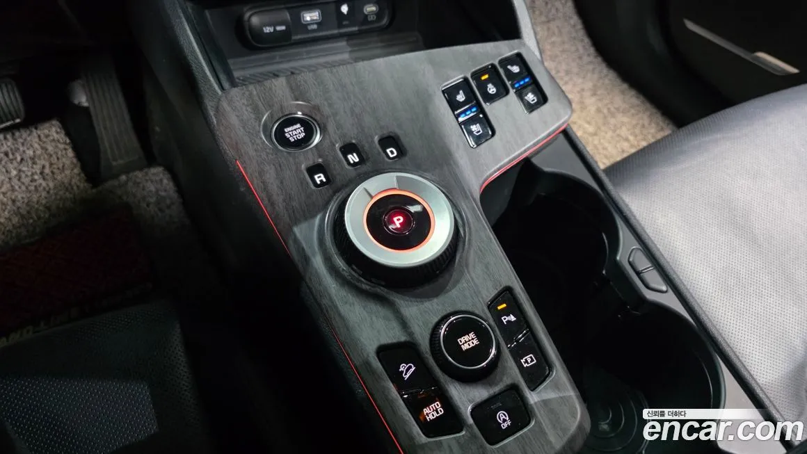 Kia Sportage — фото 8