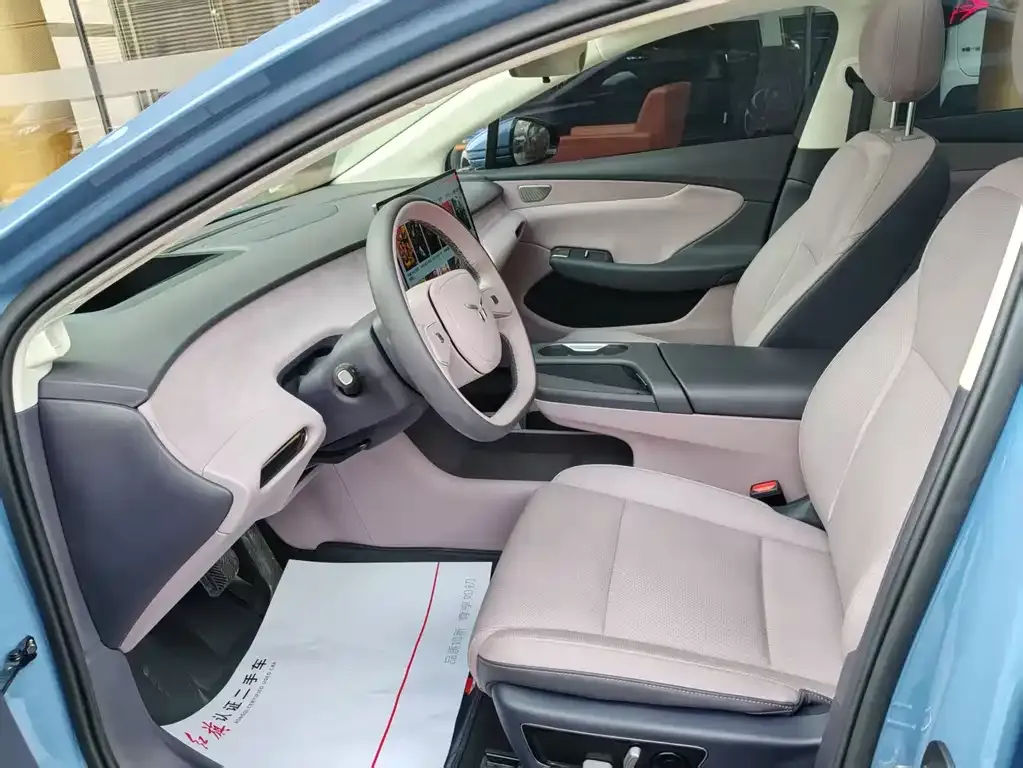 Hongqi Tiangong 05 2026 из CN, фото 9