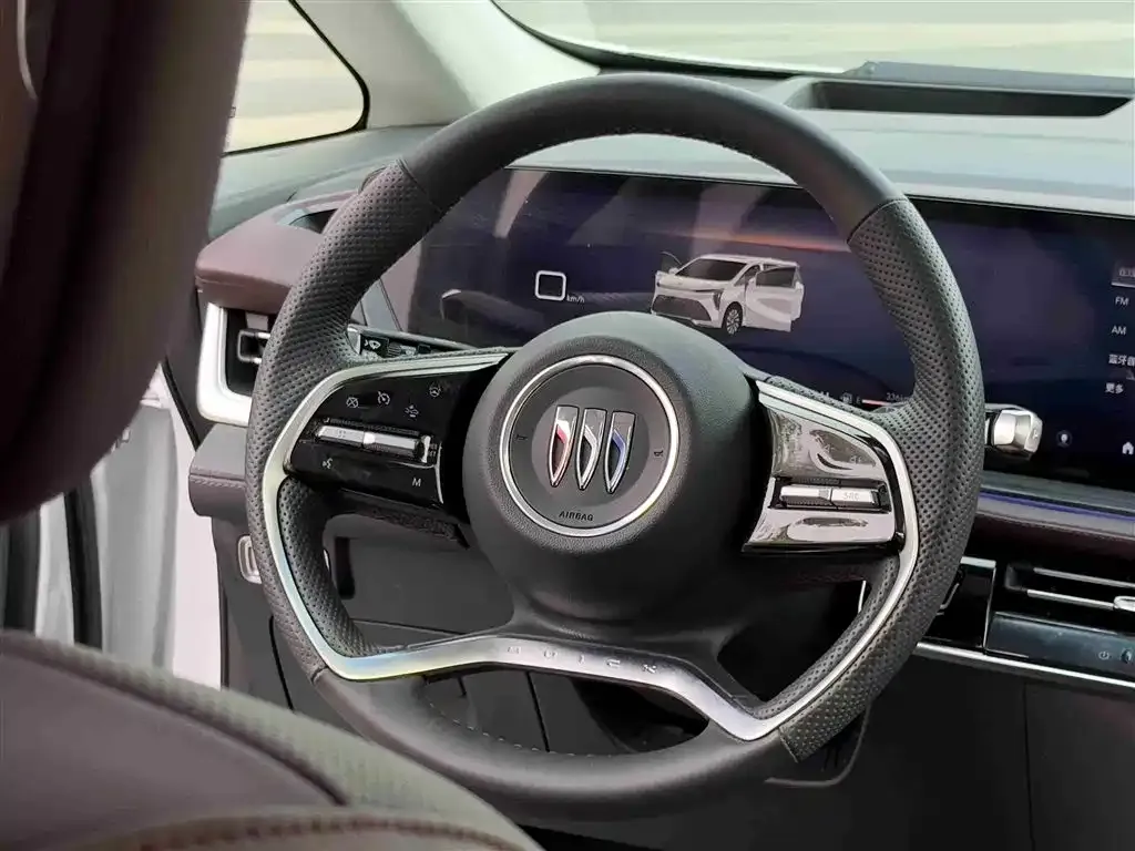 Buick Century 2024 из CN, фото 8
