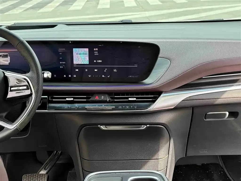 Buick Century 2024 из CN, фото 10