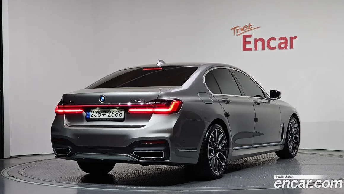 BMW 7-Series 2021 из KR, фото 8