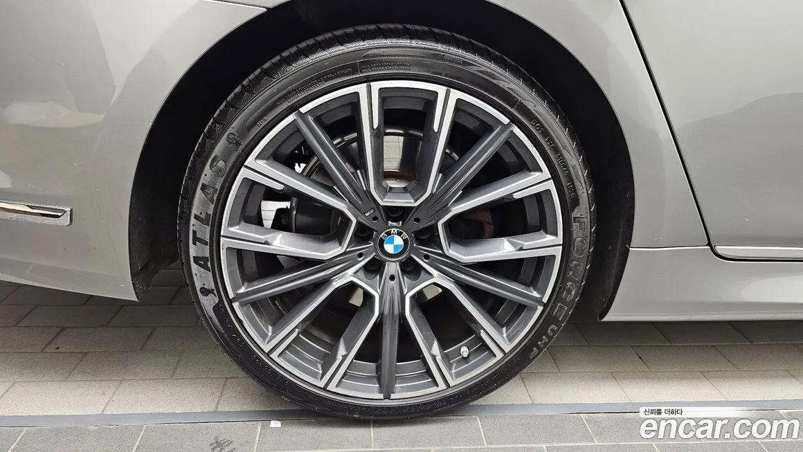 BMW 7-Series 2021 из KR, фото 9